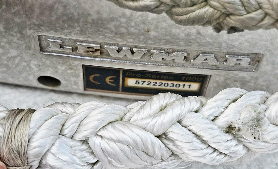 2010 Eastern Casco Bay 35 Flybridge