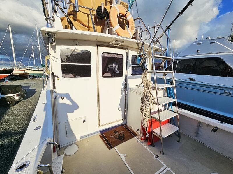 2010 Eastern Casco Bay 35 Flybridge