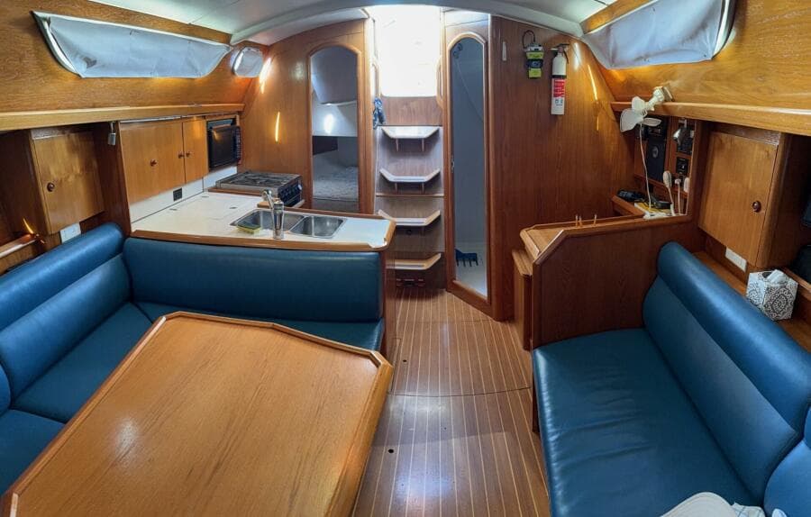 salon looking aft