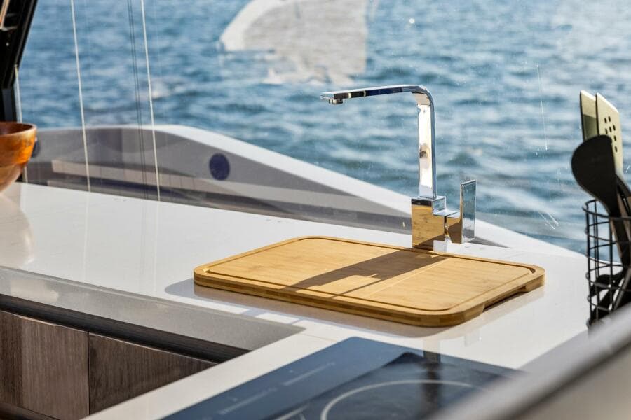 2025 Galeon 50 FLY
