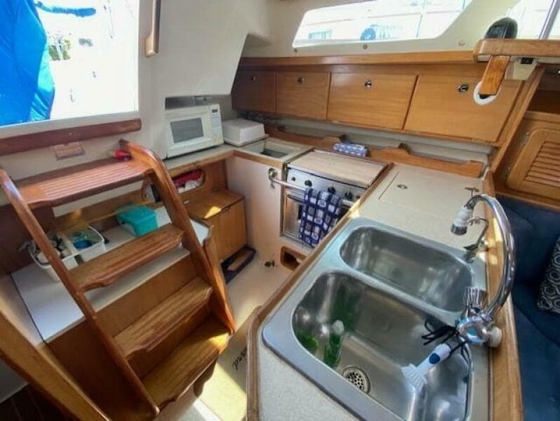 1999 Catalina 36 MKII