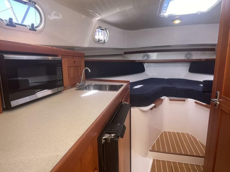 2017 Hunt Surfhunter 29