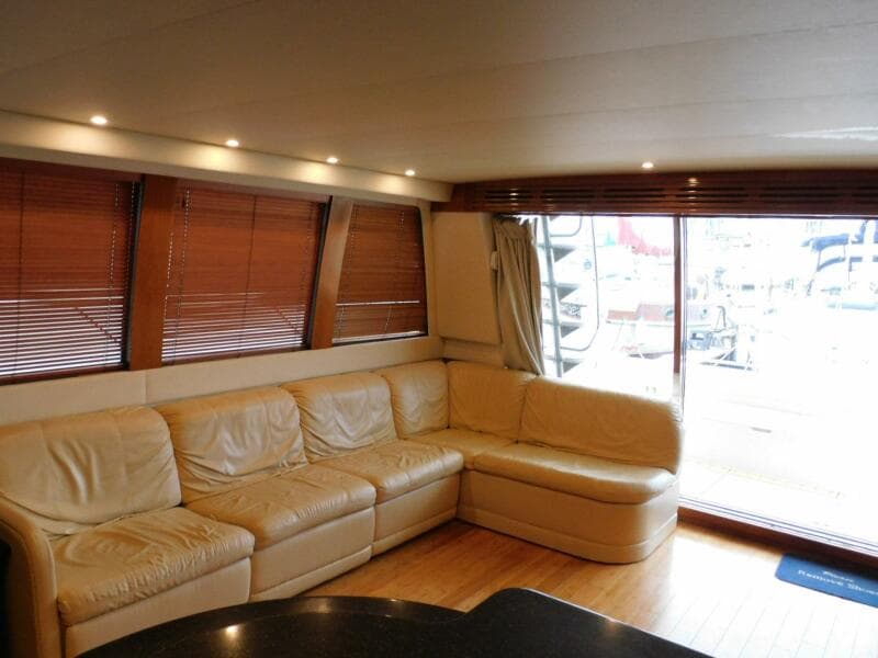 2002 Carver 570 Voyager Pilothouse