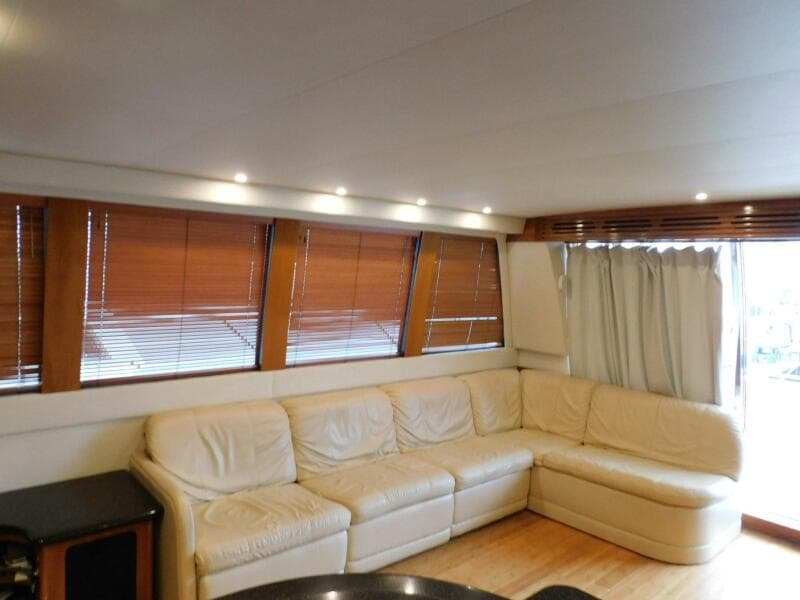 2002 Carver 570 Voyager Pilothouse