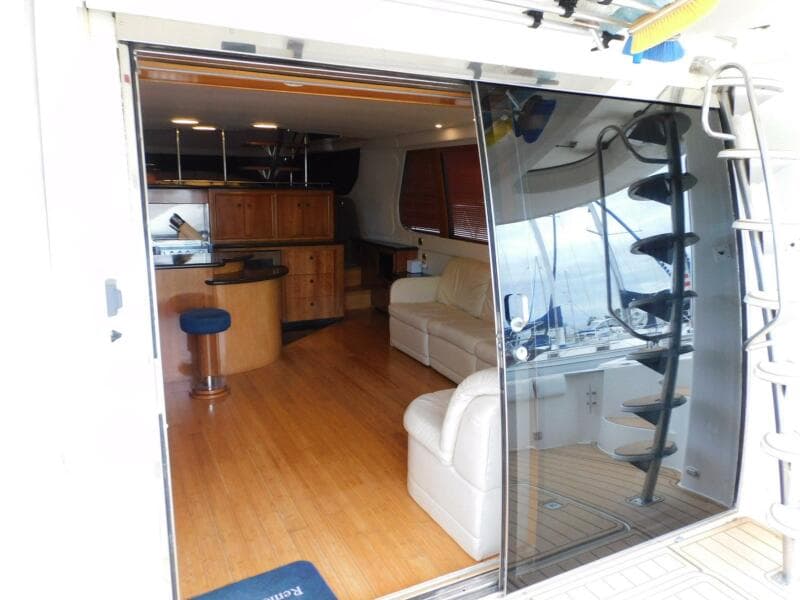 2002 Carver 570 Voyager Pilothouse