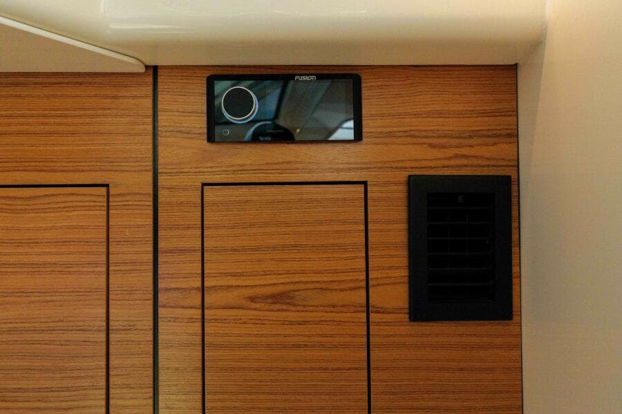 Boston Whaler 380 Realm- Electronics