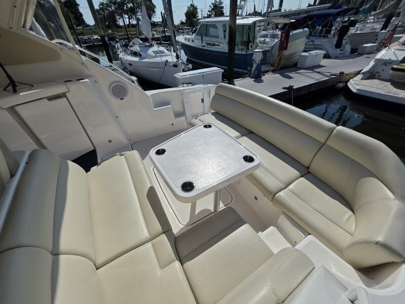 2007 Tiara Yachts 3900 Sovran