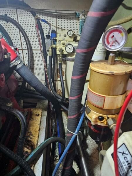 1985 Grand Banks Classic