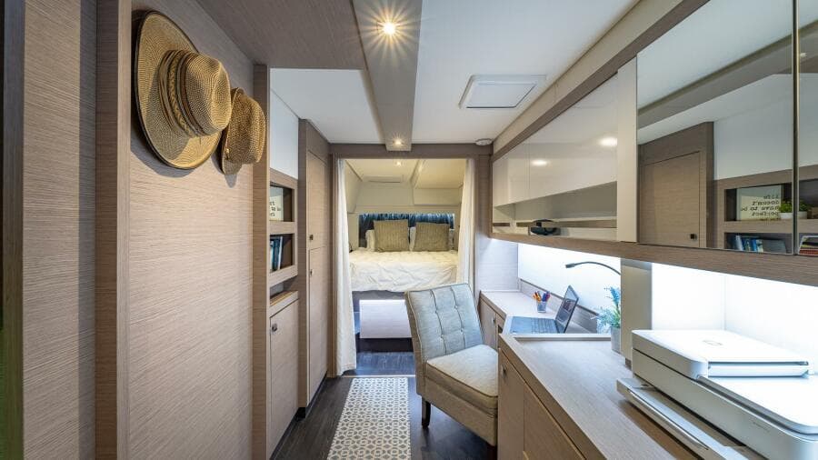 2020 Fountaine Pajot Saona 47 - Photo 6