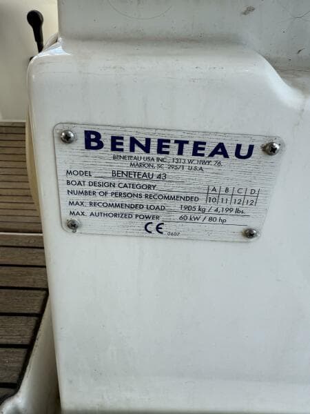2012 Beneteau 43