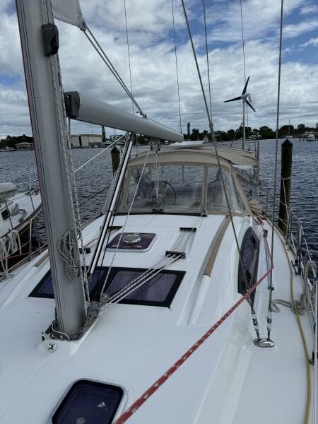 2012 Beneteau 43