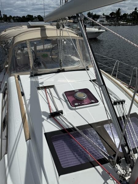 2012 Beneteau 43