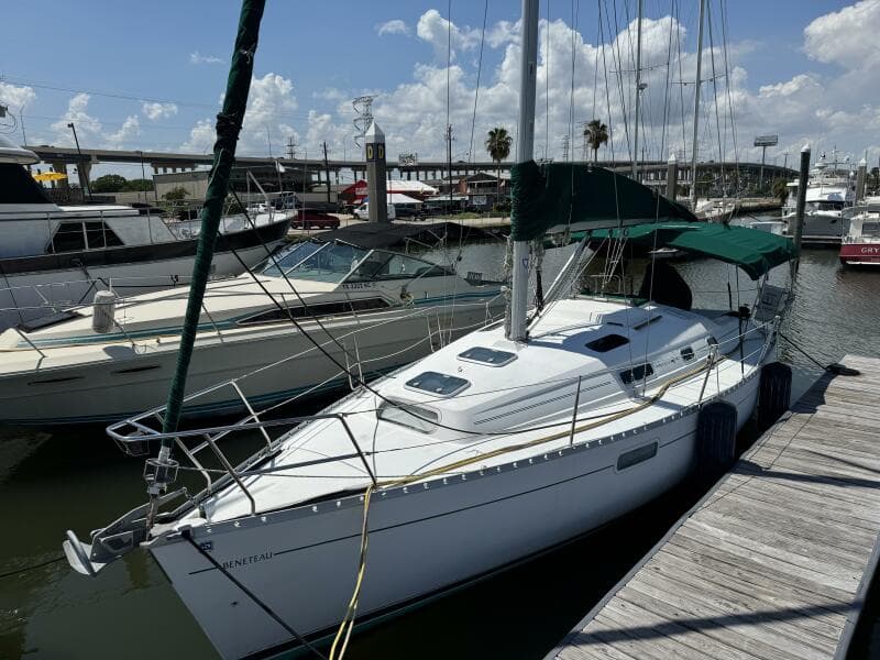 1999 Beneteau Oceanis 321