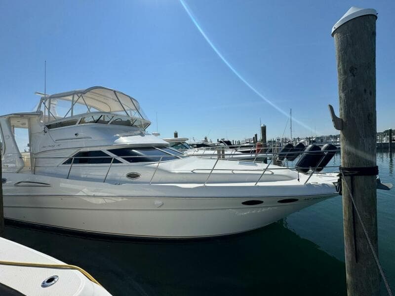 1999 Sea Ray 420 Aft Cabin