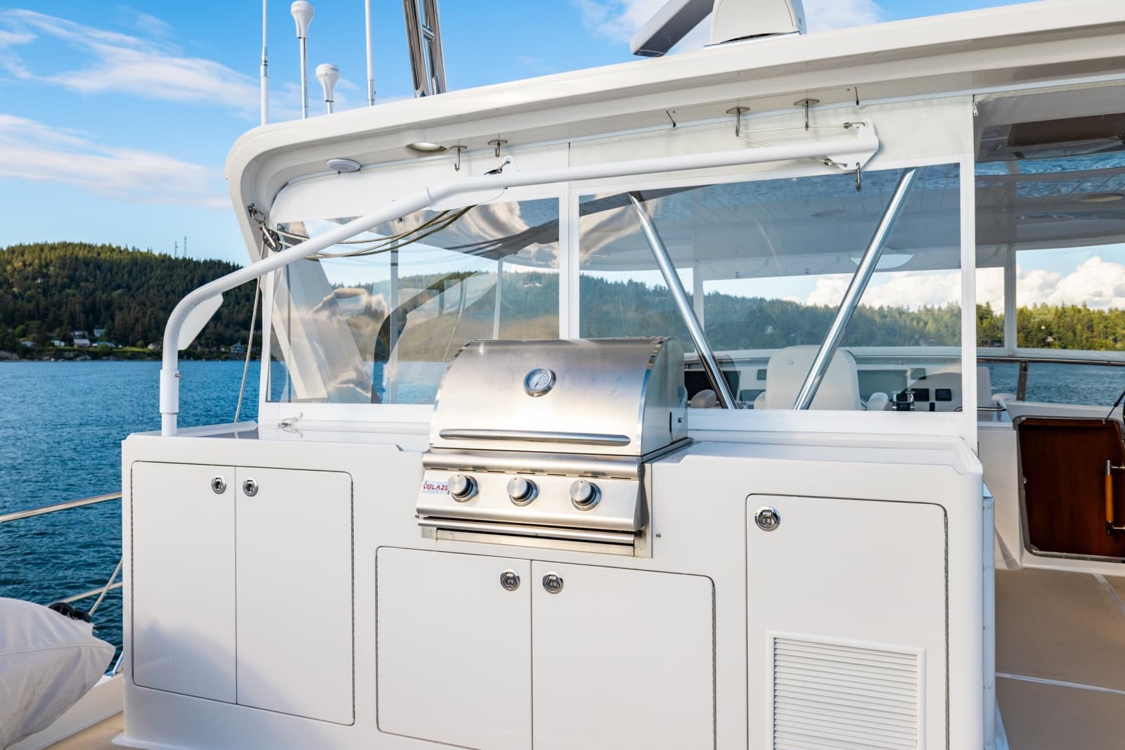 2023 Offshore Yachts ELV - Photo 40