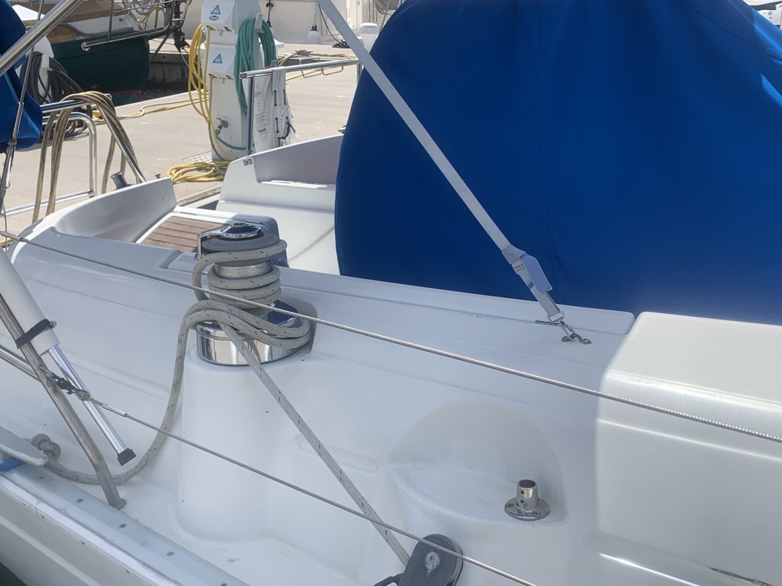 1998 Beneteau 463