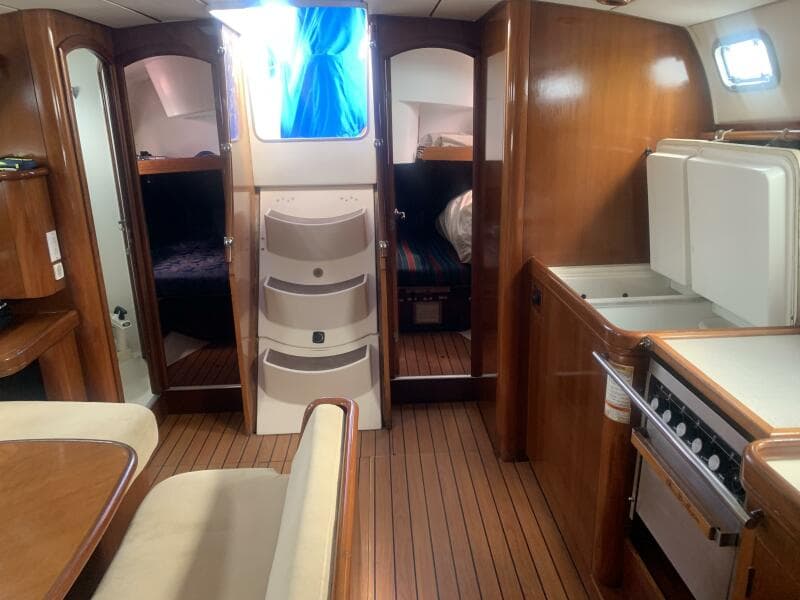 1998 Beneteau 463