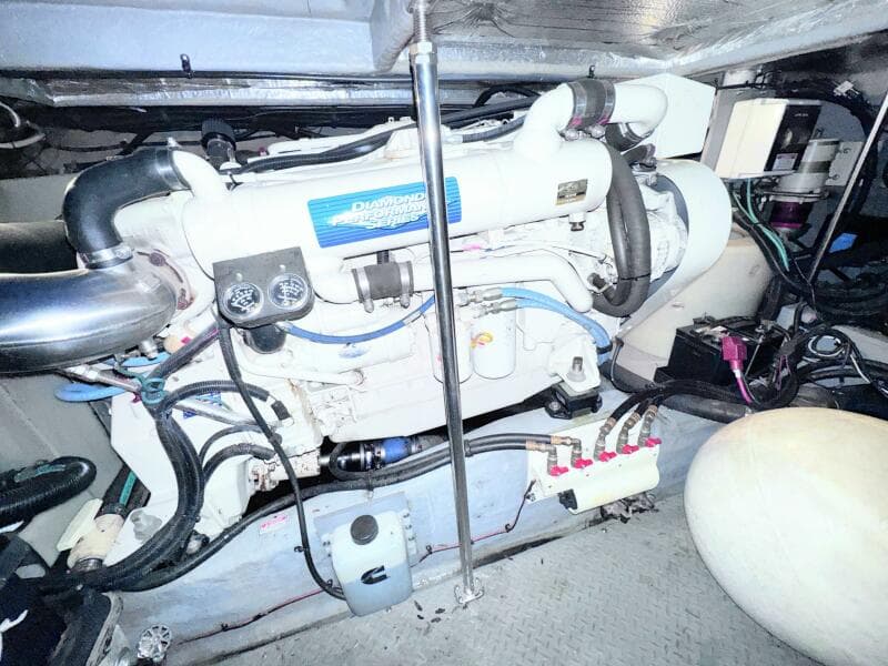 2000 Sea Ray 450 Express Bridge