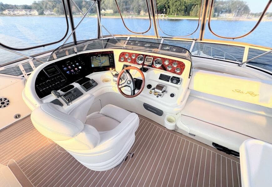 2000 Sea Ray 450 Express Bridge