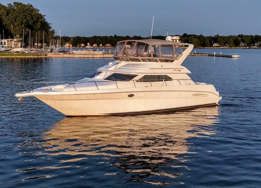 2000 Sea Ray 450 Express Bridge