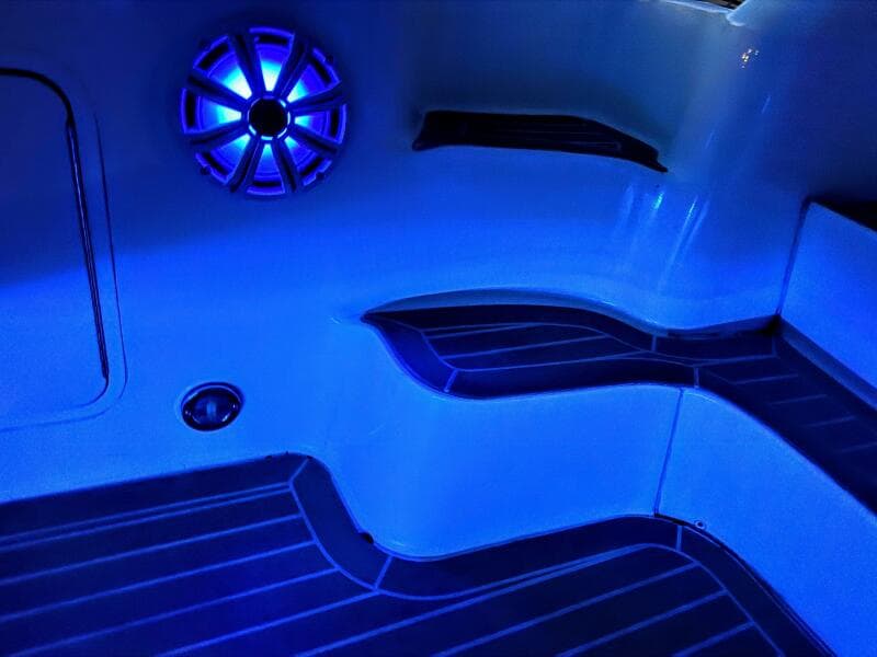 2000 Sea Ray 450 Express Bridge