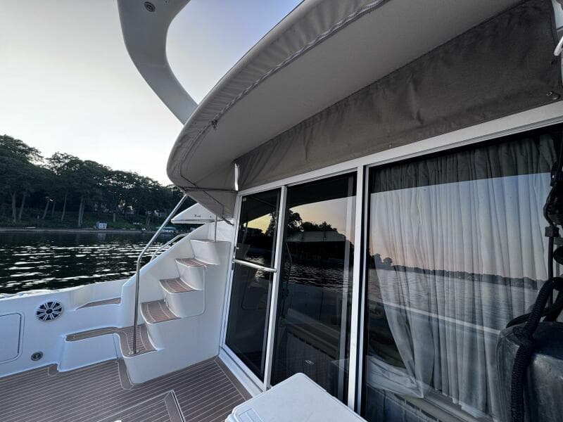 2000 Sea Ray 450 Express Bridge