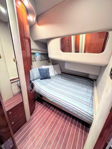 2000 Sea Ray 450 Express Bridge