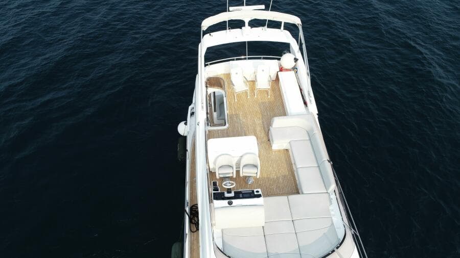 2023 Sunseeker 68 Manhattan