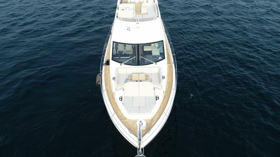 2023 Sunseeker 68 Manhattan