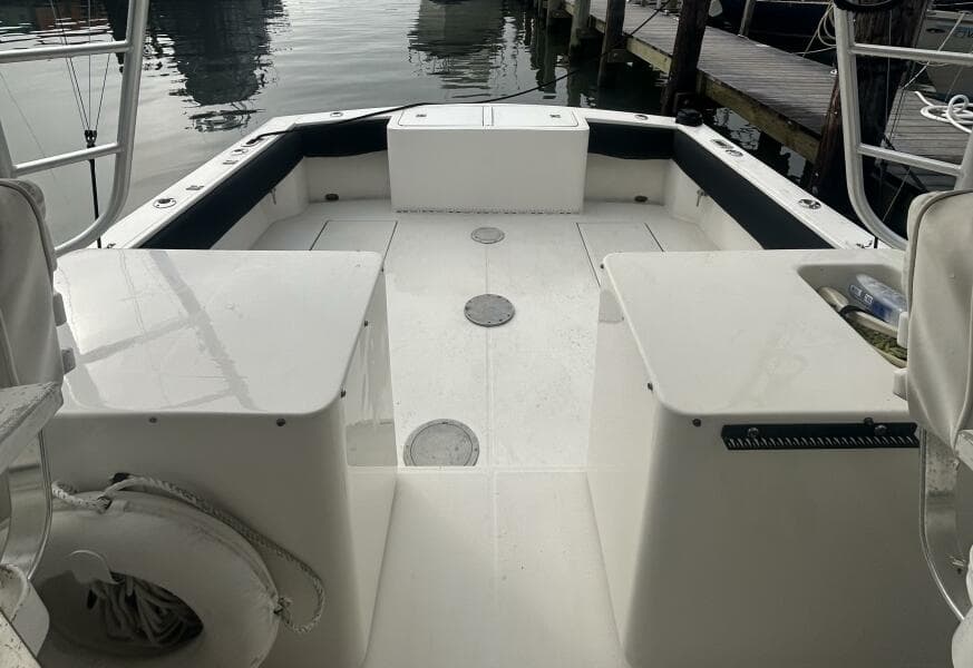 1995 Carolina Classic 28 Express