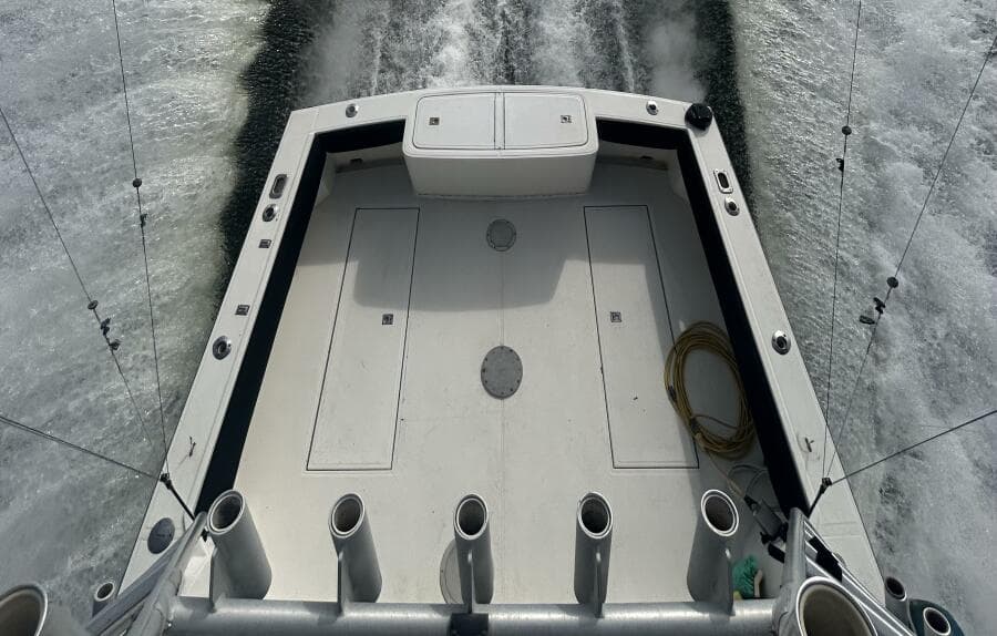 1995 Carolina Classic 28 Express