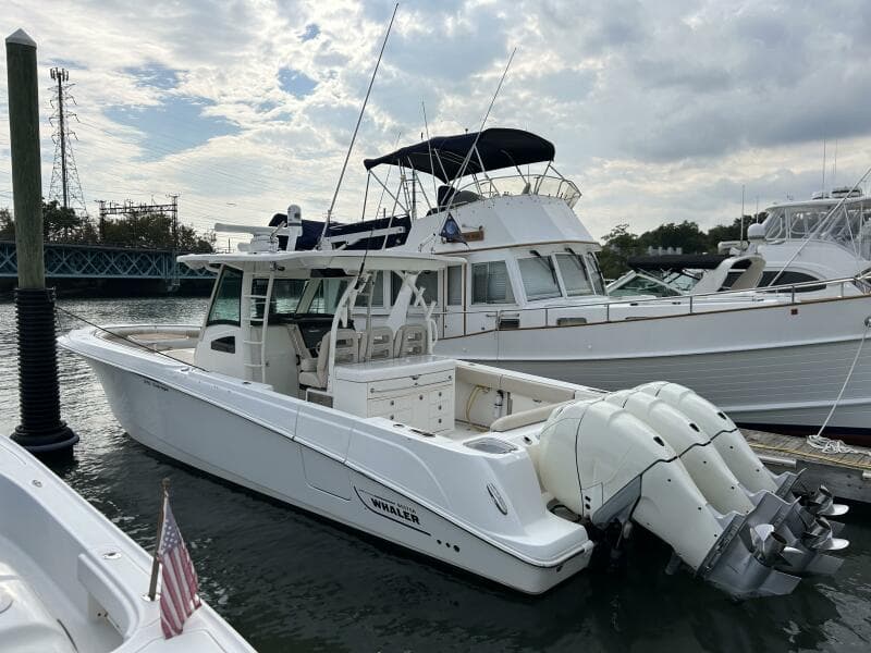 2017 Boston Whaler 370 Outrage