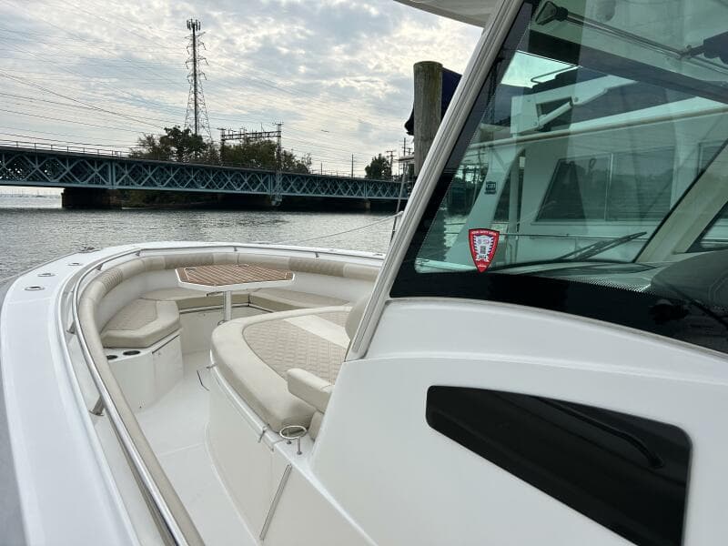 2017 Boston Whaler 370 Outrage