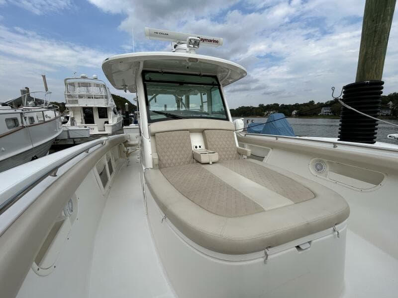 2017 Boston Whaler 370 Outrage