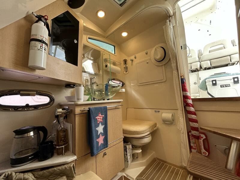 2017 Boston Whaler 370 Outrage