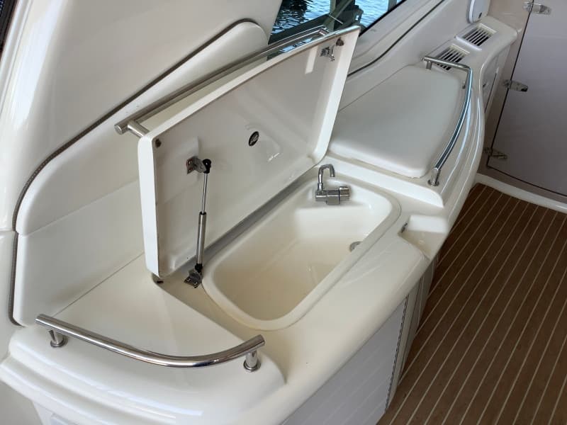 2007 Sea Ray 52 SUNDANCER