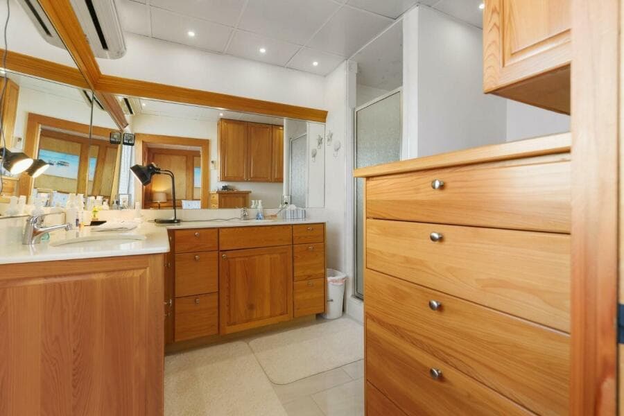 2018 Avenger Luxury Catamaran Coastal Cruiser