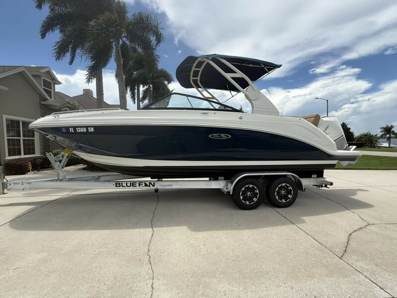 2020 Sea Ray 250 SDX