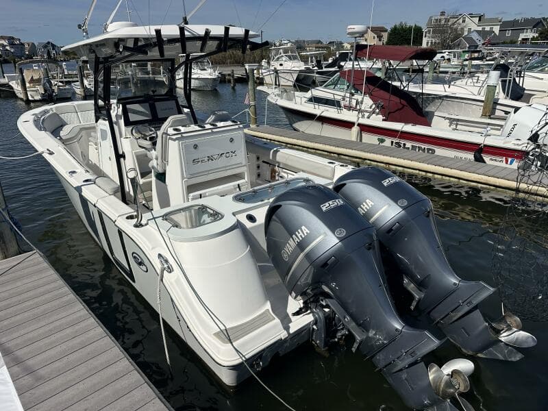 2021 Sea Fox 288 Commander