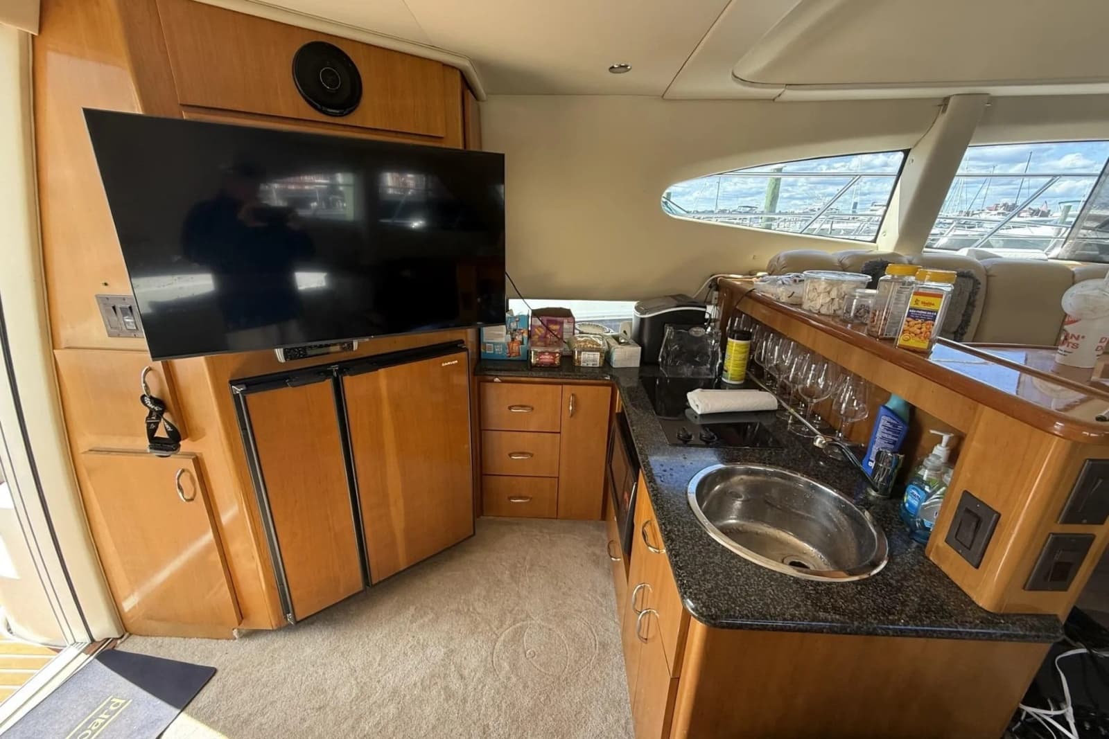2006 Carver Super Sport - Photo 12