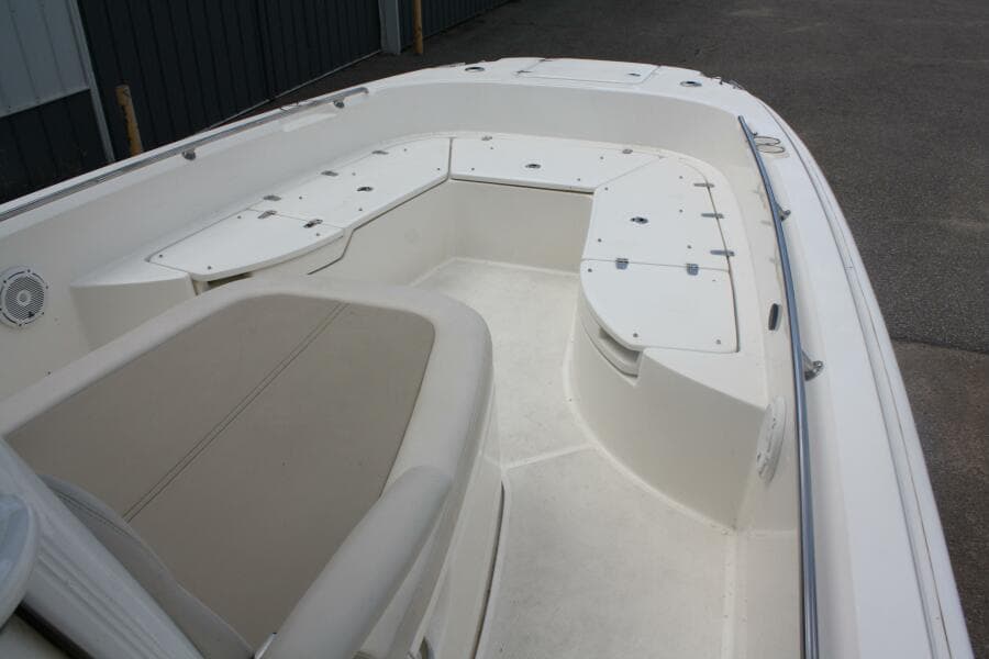 2021 Boston Whaler 270 Dauntless