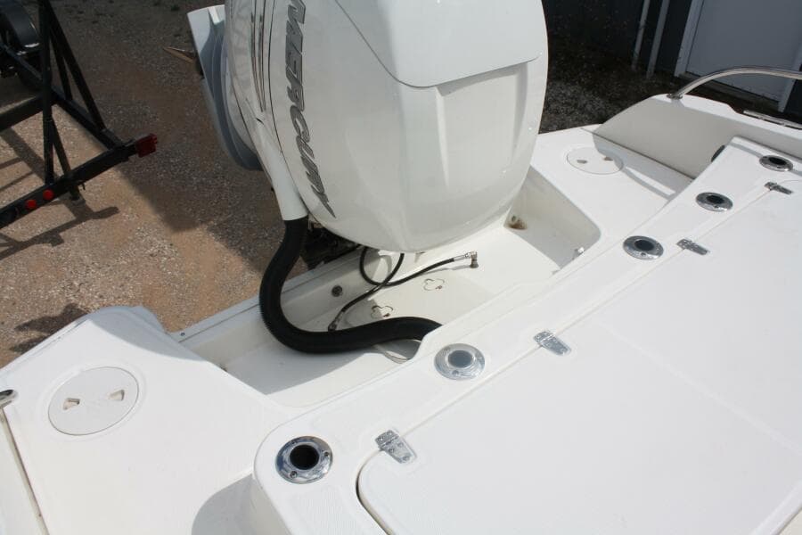 2021 Boston Whaler 270 Dauntless
