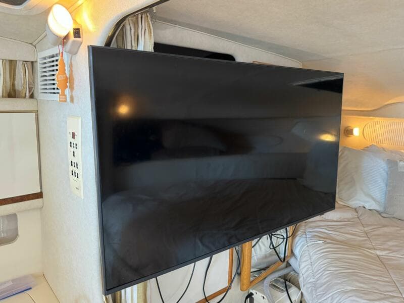 1997 Sea Ray 330 Sundancer