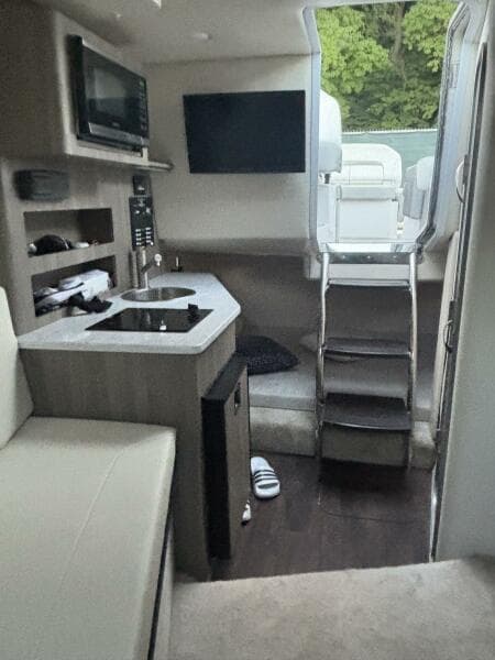 2021 Regal 26 Express