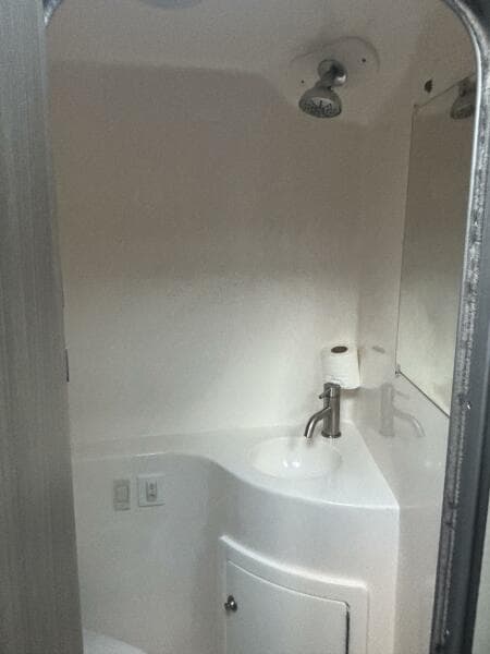 2021 Regal 26 Express