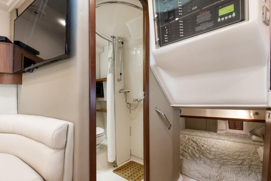 2016 37 Grady White 370 Express Papa's Dream Salon (3)