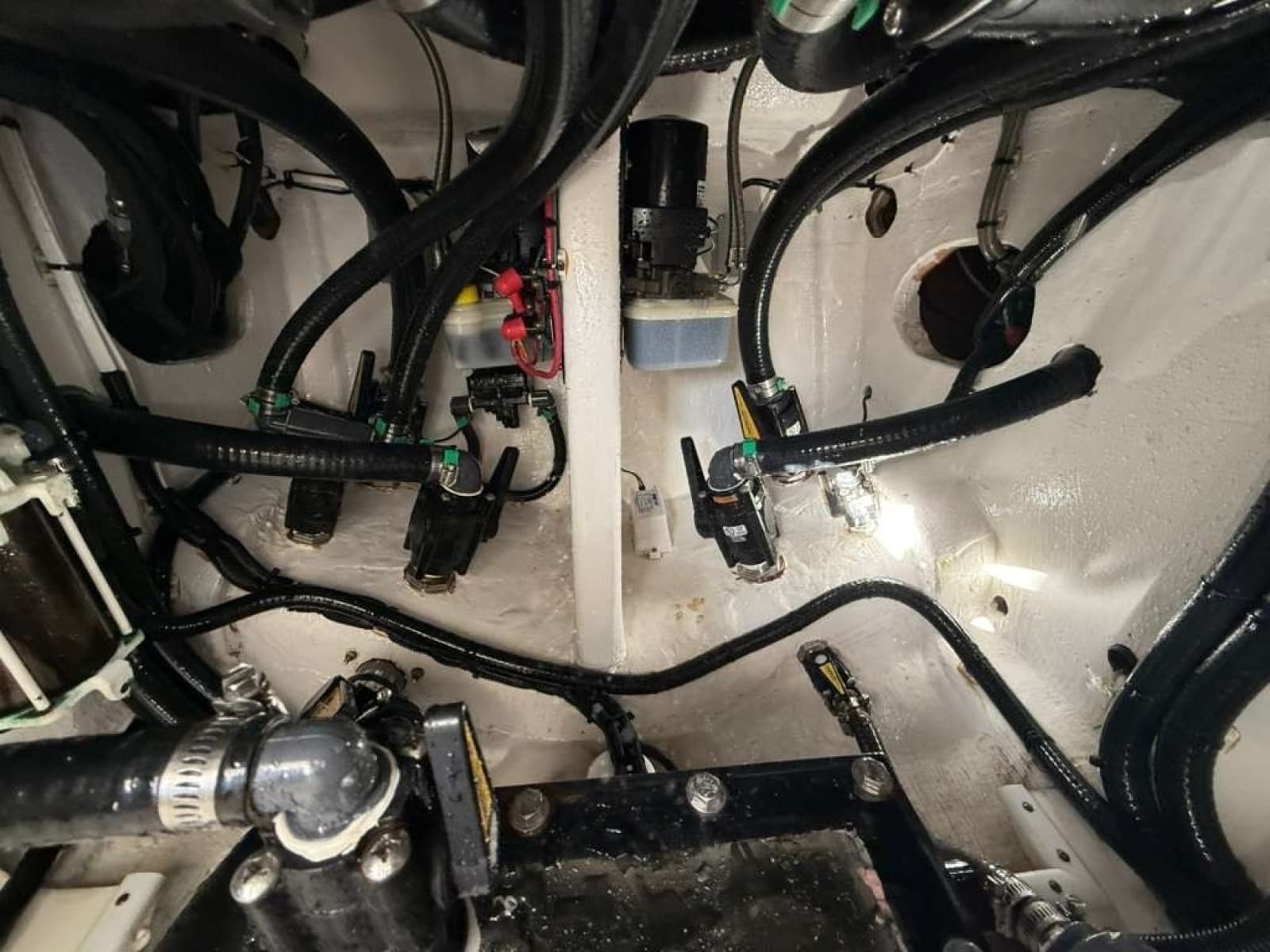 2023 Contender 39 Fisharound - Photo 21