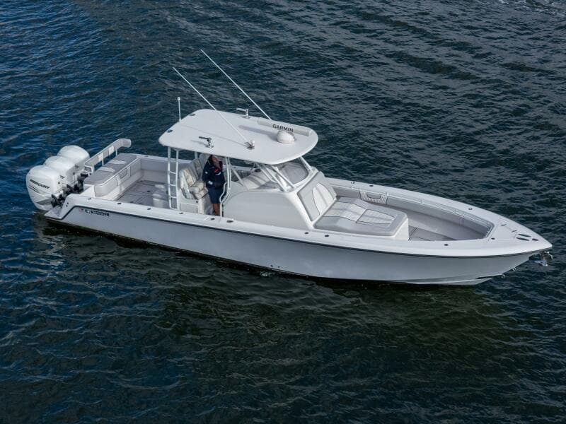 2023 Contender 39 Fisharound