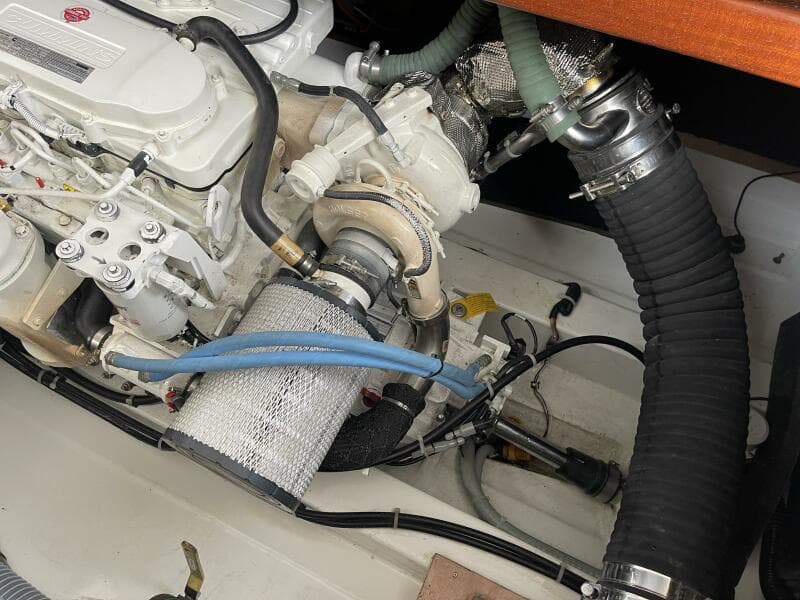 2018 Beneteau Swift Trawler 35- Flybridge