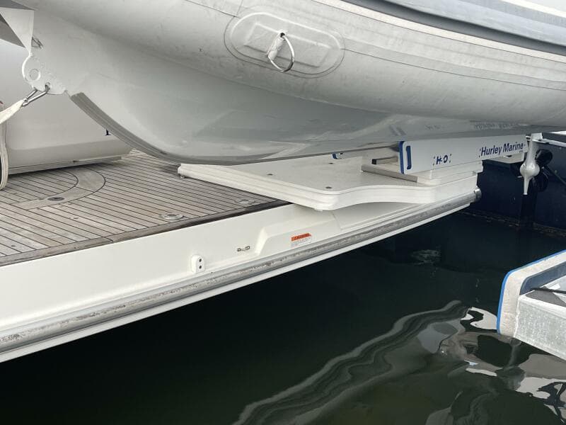 2018 Beneteau Swift Trawler 35- Flybridge